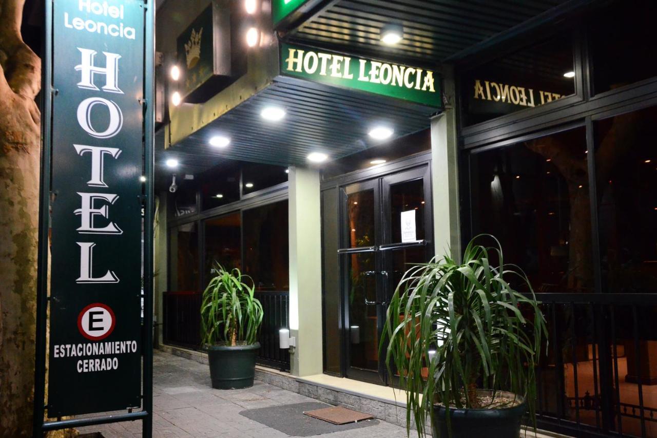 Hotel Leoncia Κολονία ντε Σακραμεντο Εξωτερικό φωτογραφία